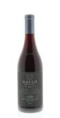 Gallo Family Vineyards - Pinot Noir Signature Series 2012